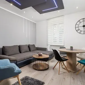  Apartman Old Town