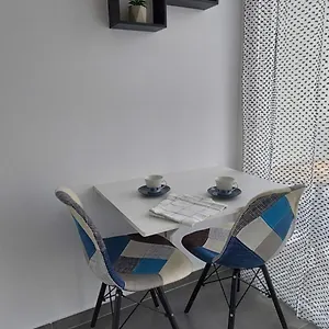  Apartman River67 - In