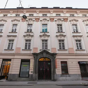 ellenőrizze a rendelkezésre állást